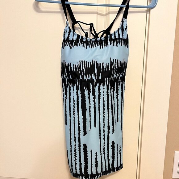Source Unknown Other - Women’s Blue Multi Tankini Swim Top Women’s Large